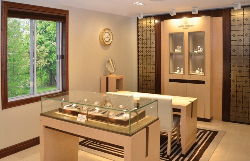 Wixon-Patek-Philippe-Boutique-2014